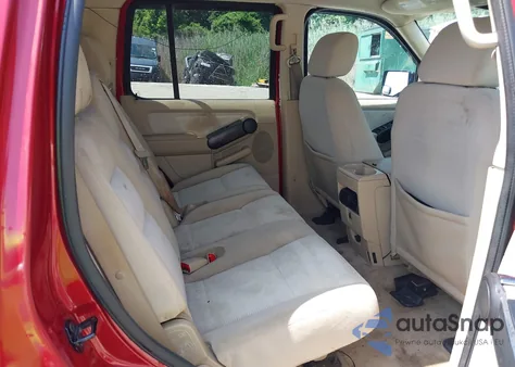 2006 Ford Explorer Xlt z USA, uszkodzony, nr VIN 1FMEU73E06UB07895